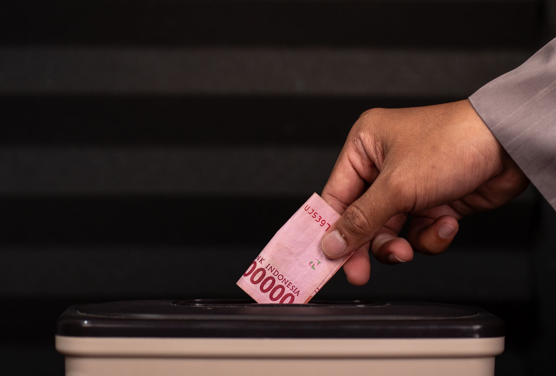 LBH memberikan solusi hukum gratis bagi masyarakat untuk melindungi hak dan keadilan